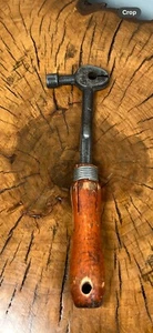 ANTIQUE SAW SET Tool Carpenter Tooth Setter Hand Saw Hammer Gage Woodworking - Picture 1 of 9