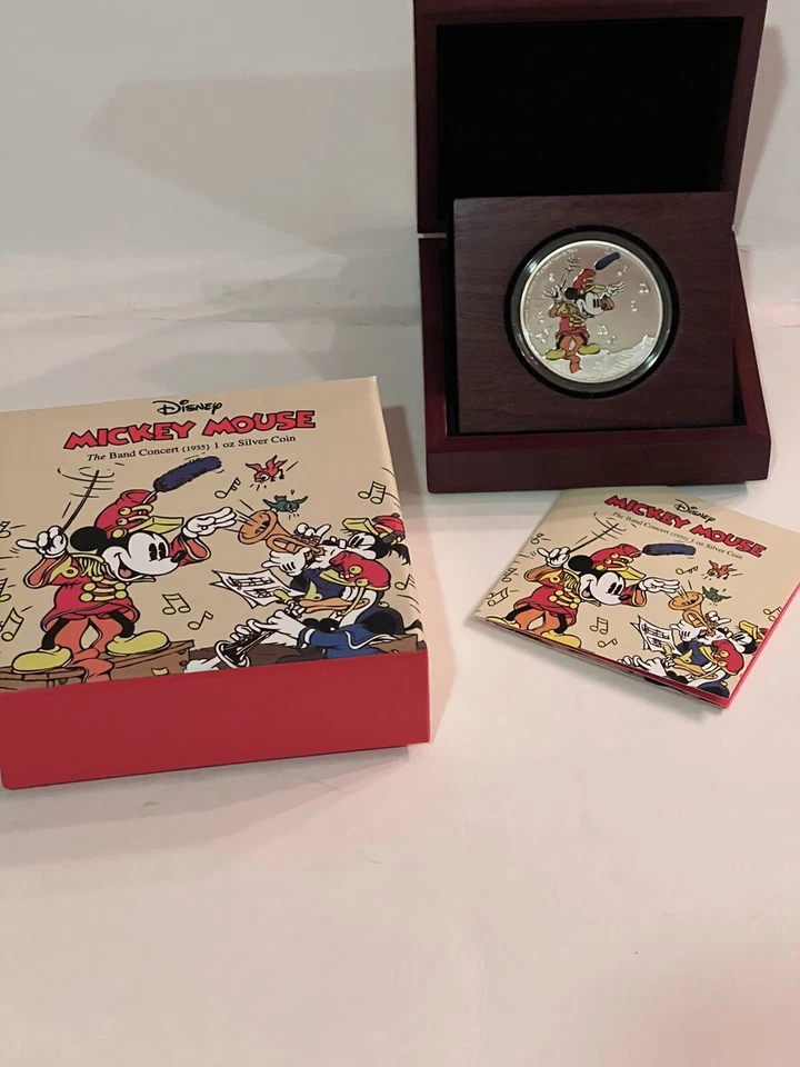 2016 1oz .999 SILVER COLORIZED PROOF COIN. MICKEY MOUSE——THE BAND CONCERT (1935) - Image 1 of 4