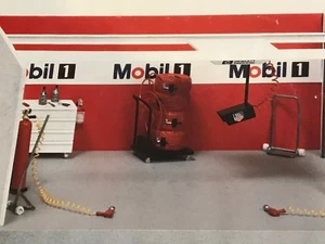 Exoto 43 Hi-Tech | Complete Formula 1 Pit Garage + Accessories | # EHT43190 - Picture 1 of 12