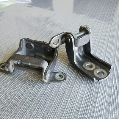 2013-2019 NISSAN SENTRA REAR LEFT DRIVER DOOR HINGE LOWER & UPPER PAIR OEM - Image 1 of 4