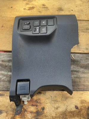 Toyota Prius 2012-2015 enchufable panel inferior izquierdo moldura 55480-47060 OEM Foto 1 de 4