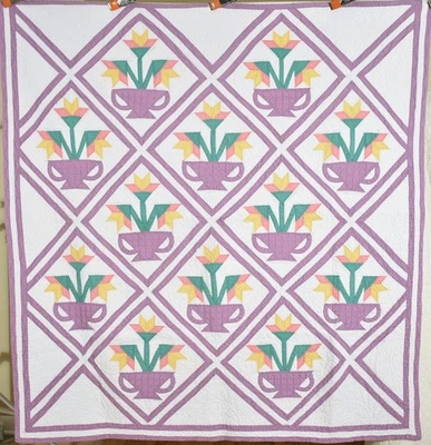 WELL QUILTED Vintage 30's Art Deco Carolina Lily Antique Quilt ~Great Colors! - Image 1 of 4