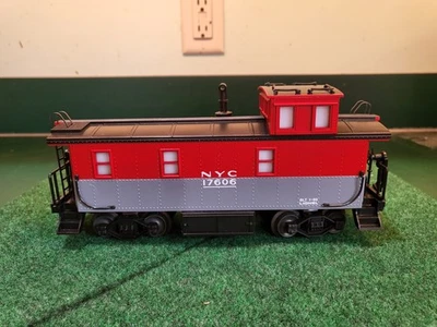 Lionel's NYC O Caboose w/illumination and Smoking Smoke stack.6-17606. - Image 1 of 4