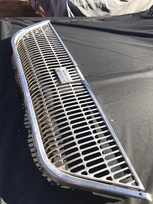 WOW NEAR PERFECT 1960s CHRYSLER DODGE NEWPORT ORIGINAL ALUMINUM GRILL GRILLE AL - Image 1 of 4