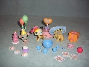 Littlest Pet Shop LPS LOTTO COMPLEANNO BULLDOG #107 GATTO #106 TOPO #192 + 21 Acc's - Foto 1 di 8