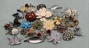 Spille fiori smaltati vintage Estate foglie foglie 3D Sarah Cov Gerrys rosa - Foto 1 di 11