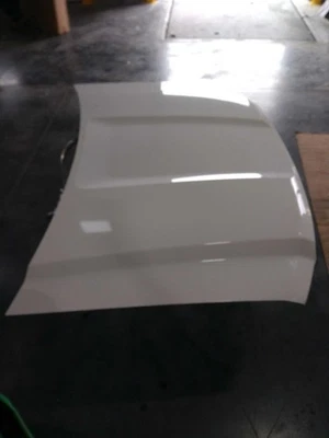 Capó usado se adapta a: camioneta GMC Sierra 1500 2018 grado A Foto 1 de 4