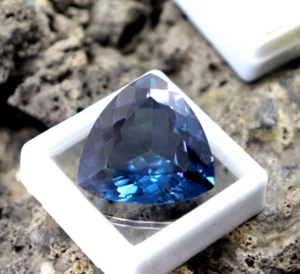 Big Size AAA Alexandrite Real Multi Color Trillion Cut Alex Loose Gemstone 27ct - Picture 1 of 6