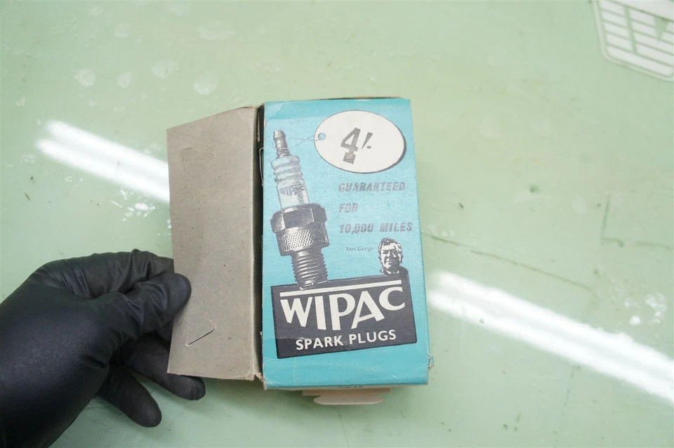 Wipac Spark Plug P90 盒 *2461 — 第 1/3 张图片