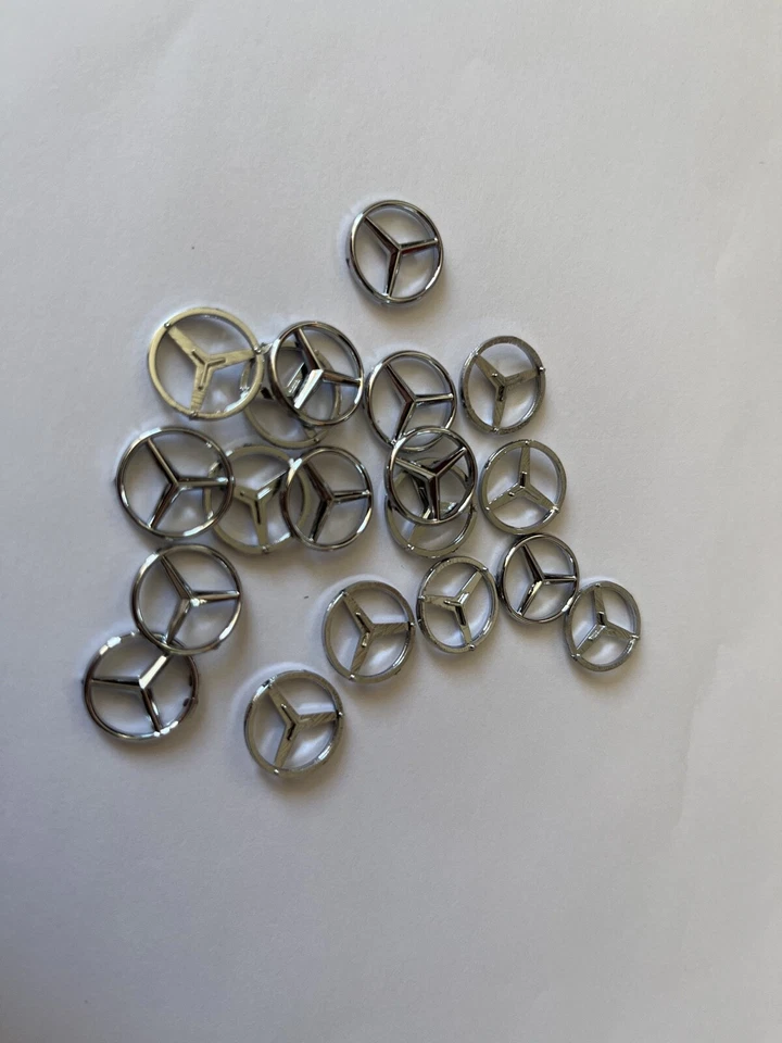 Mercedes Benz car key logo emblem - qty: 2 - Image 1 of 1