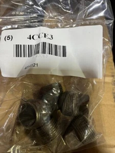 Magnetic Square Head Plug: Steel, 3/4 in Fitting Pipe Size, Male NPT, 1 1/16 in - Picture 1 of 4