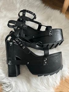YRU schwarze Plateau-Heels Größe 12 Damen Midnight Call-Stil - Bild 1 von 6