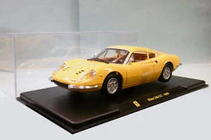 Bburago / Hachette - FERRARI DINO 246 GT 1969 jaune Burago BO 1/24 - Imagen 1 de 3