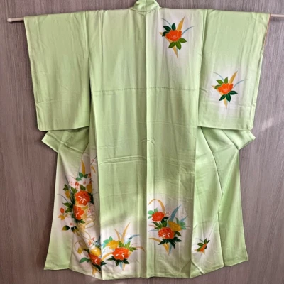 Japanese kyoto beautifulKimono yellow green  height67.71inch silk Kyoyuzen - Image 1 of 4