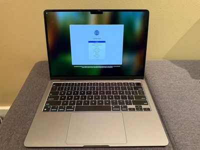 2022 Apple MacBook Air 13.6" M2 8C GPU 3.5GHz 16GB RAM 256GB SSD A2681 - Image 1 of 4