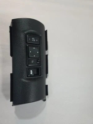 Nissan Sentra 2016-2018 espejo retrovisor atenuador maletero puerta liberación.  684103SGOA. Foto 1 de 4