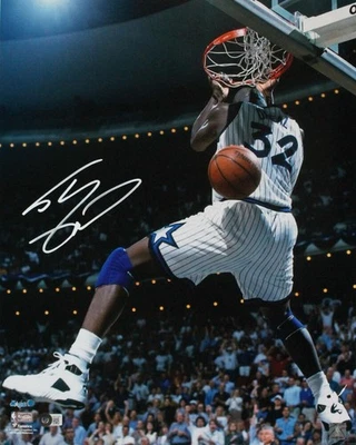 Shaquille O'Neal Autographed Orlando Magic 16x20 Dunk FP Photo-Beckett W Holo - Image 1 of 4