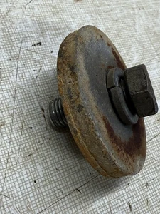 Allis Chalmers 620 Powermax Traktor Frontzapfwellenkupplung Befestigungsschraube/-scheibe - Bild 1 von 3