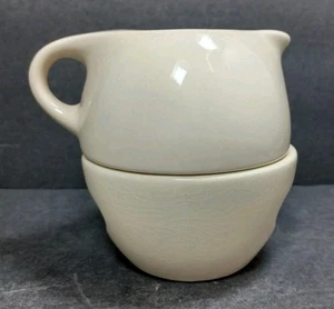 Russel Wright American Modern by Oneida Stacking Cream and Sugar Linen/ Cream - Picture 1 of 16