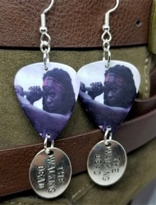 Michonne of The Walking Dead Guitar Picks with TWD Tags - Picture 1 of 3