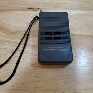 Vintage Realistic Radio Shack Crystal Controlled Weather Radio Model 12-143A Works - Bild 1 von 9
