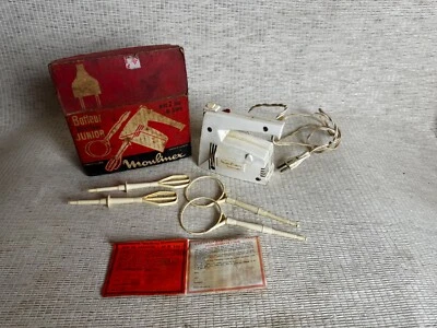 ancien électroménager de cuisine  vintage Batteur junior  - Photo 1/4