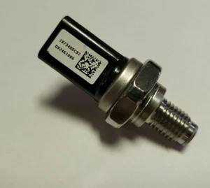 Ford 6.4L Powerstroke - Genuine Ford Fuel Rail Pressure Sensor (8C3Z-9G756-A) - Picture 1 of 3