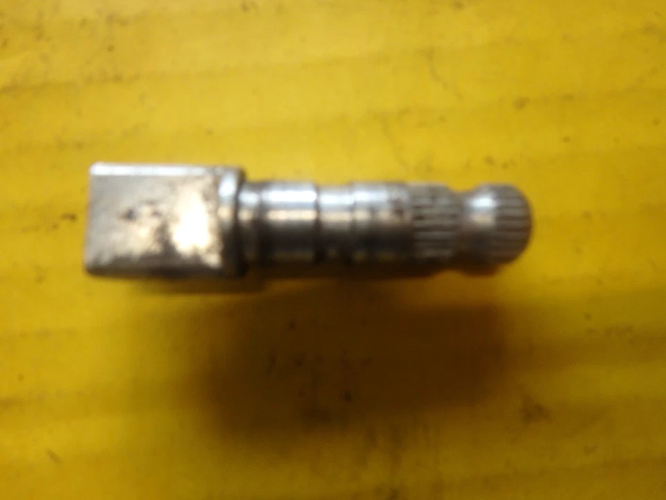 Eje actuador freno delantero Suzuki Quadmaster LT 50 1998 - 2003 LTA50 Foto 1 de 1