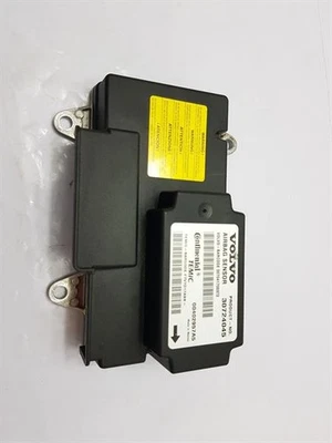 MODULO ECU BORSA VOLVO C30 2007 30724045 - Immagine 1 di 4