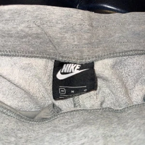 Nike Jogginghose grau, Größe M - bequem (dünn)  - Bild 1 von 5