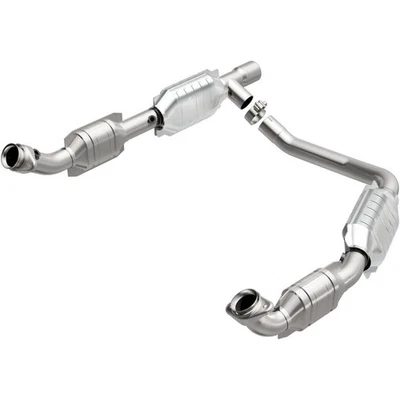 MagnaFlow 93167-EB Fits 2004 Ford E-250 5.4L V8 GAS SOHC Catalytic Converter - Image 1 of 4