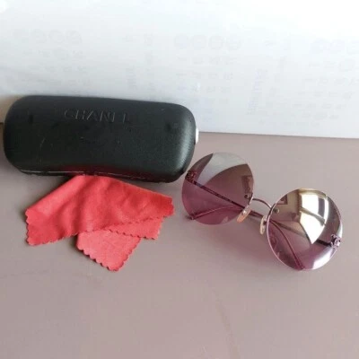 CHANEL Coco Logo Motif Vintage Sunglasses 4057-D 120 Purple Lens - Image 1 of 4