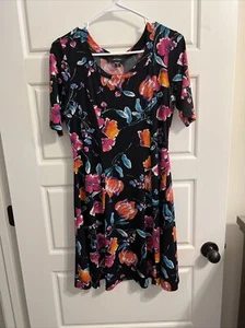 KAREN KANE Stretch Strickkleid - M - U-Ausschnitt, kurze Ärmel, Fit/Flare - Bild 1 von 3