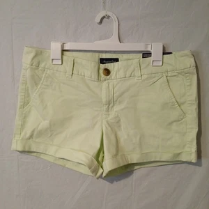 American Eagle Midi Größe 12 Shorts mit Bündchen limettengrün Stretch neu mit Etikett! - Bild 1 von 7