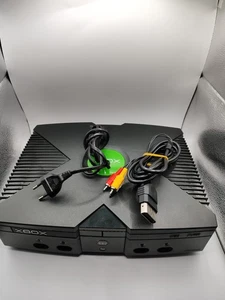 Xbox Classic Konsole 2005 Solo Ersatzkonsole  - Ohne Controller - Getestet  - Bild 1 von 11