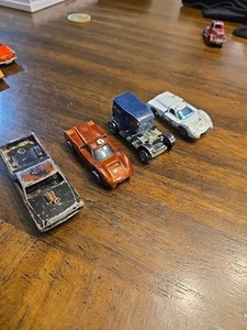Lot Of 4 Redlline HOT WHEELS UNRESTORED SEE PICS - Picture 1 of 15