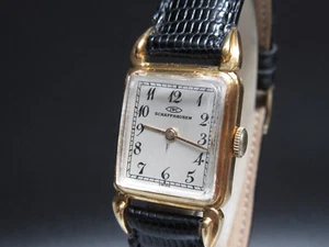 D954 ⭐⭐Vintage " Iwc Schaffhausen " watch Hand Wound Art Deco 750 Gold ⭐⭐ - Picture 1 of 11