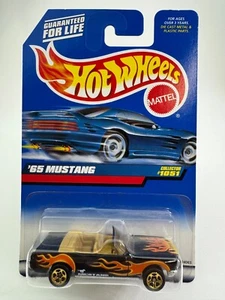 Hot Wheels 1965 Ford Mustang Convertible Collector No 1051 - Picture 1 of 2