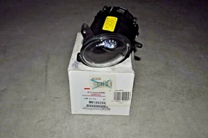 MITSUBISHI COLT 2004 - 2008 FRONT RIGHT FOG LAMP NEW GENUINE OEM MN186266 - Picture 1 of 3