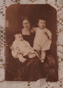 Antique Vtg Picture Seated Mother Holding Babies Children Portrait Photograph - Picture 1 of 2