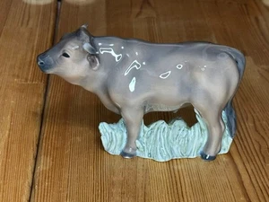 Figura vaca zodiaco Royal Copenhagen 2009 usada de Japón - Imagen 1 de 10