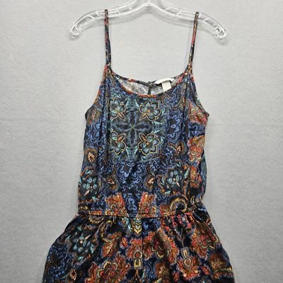 H&M Women's 8 Multi-Color Sleeveless Jumper - Image 1 of 4