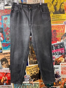 Jeans de mezclilla cónicos vintage años 90 desteñidos negros Levi's 33x30, Levis para mujer, mamá de los 90 - Imagen 1 de 9