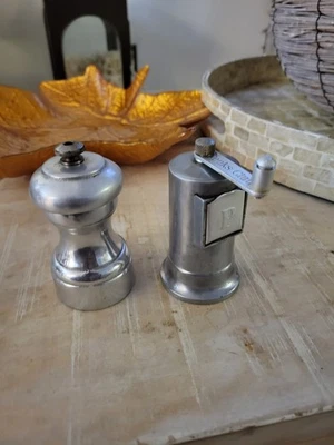  COOKS CLUB 4” Solid Cast Aluminum Pepper AND salt Mill Grinder VINTAGE. - Image 1 of 4