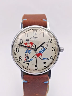 Vintage Luch Football Ultra Slim Men's Wristwatch Soviet Collectable 2209 Soccer - Image 1 of 4