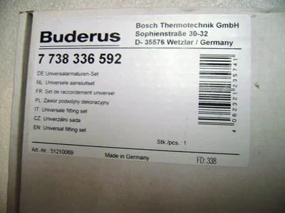 Buderus Universal-Armaturen-Set , Badheizkörper 50 mm Mittelanschluss , Ventile - Bild 1 von 2