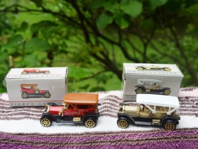 NEW PAIR OF READERS DIGEST MINI DIECAST-THOMAS FLYER AND PIERCE ARROW - Image 1 of 3