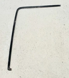 Back Rear Window Glass Trim Moulding Ford Mustang 79 81 83 85 86 87 89 91 92 93 - Picture 1 of 5