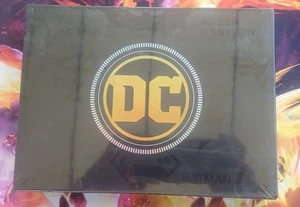 NEU DC PREMIUM Limited Edition Detective Comics Trading Cards Hobby Box SELTEN UK - Bild 1 von 6