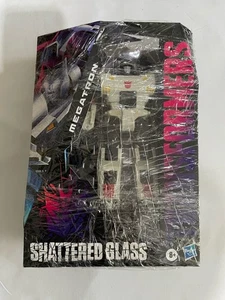 [DA] Transformers Shattered Glass Megatron - Picture 1 of 6
